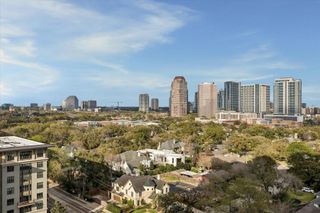 5555 Del Monte Drive 1305, Houston, TX 77056