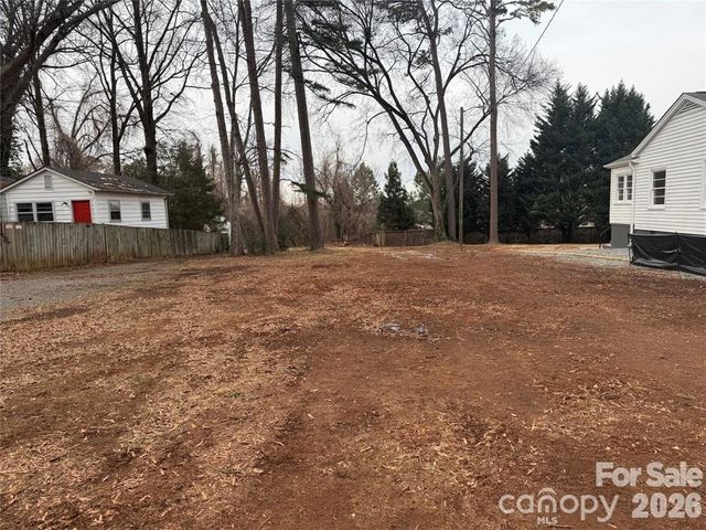 733 Fugate Avenue, Charlotte, NC 28205