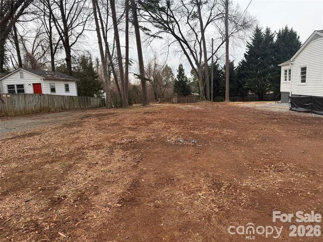 733 Fugate Avenue, Charlotte, NC 28205