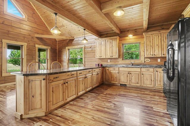 13578 State Route 104, Ashville, OH 43103