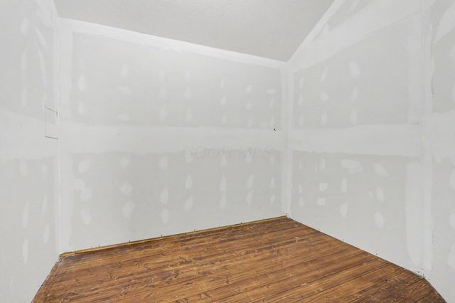 13578 State Route 104, Ashville, OH 43103