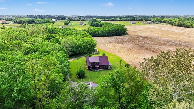 13578 State Route 104, Ashville, OH 43103