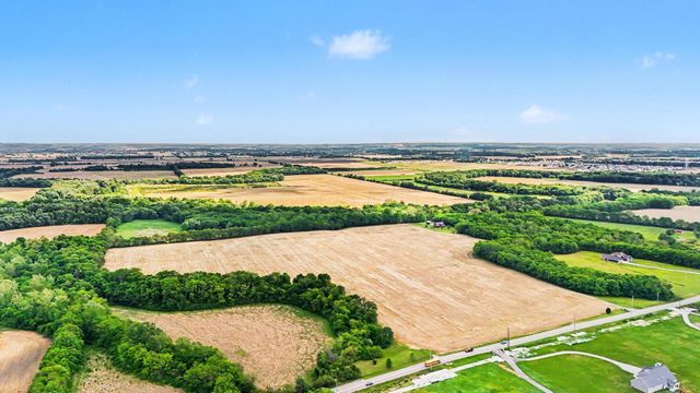 13578 State Route 104, Ashville, OH 43103