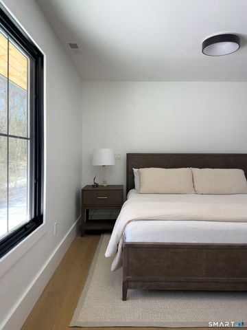 45 Chalybes Road, Roxbury, CT 06783