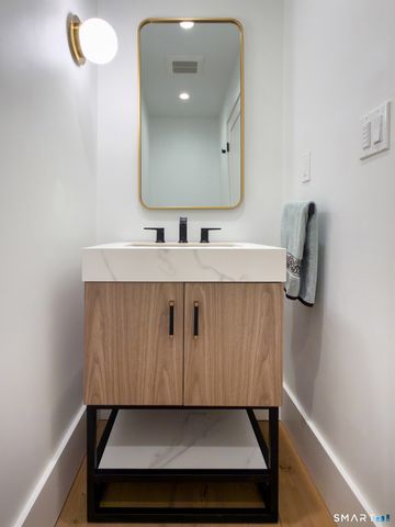 45 Chalybes Road, Roxbury, CT 06783