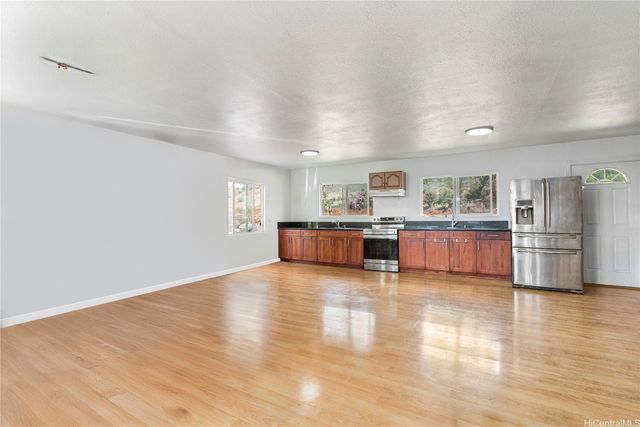 85-1490 Waianae Valley Road, Waianae, HI 96792