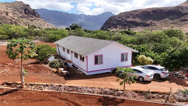 85-1490 Waianae Valley Road, Waianae, HI 96792