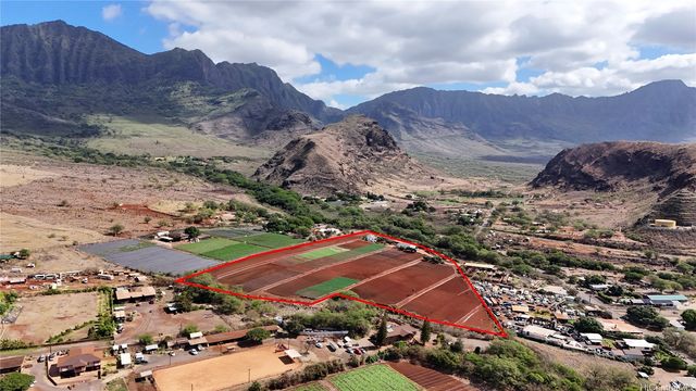 85-1490 Waianae Valley Road, Waianae, HI 96792