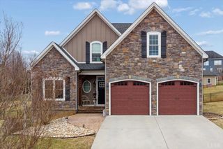 1111 Lejack Circle, Forest, VA 24551