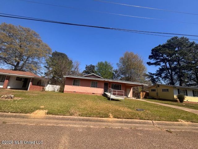 2206 Margaret W Alexander Drive, Jackson, MS 39213