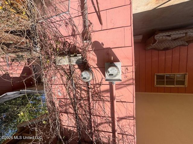 2206 Margaret W Alexander Drive, Jackson, MS 39213