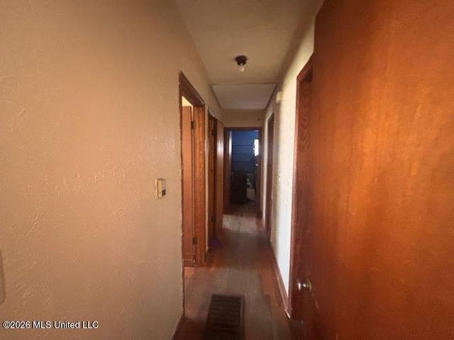 2206 Margaret W Alexander Drive, Jackson, MS 39213