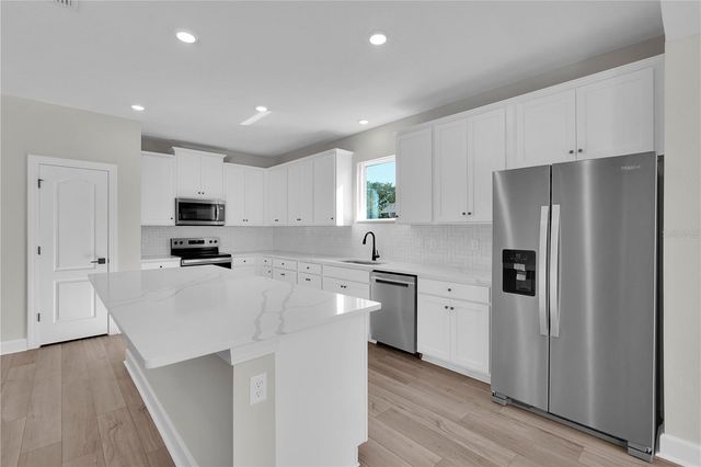 17526 SW 25TH CIRCLE, Ocala, FL 34473