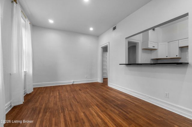 409 W Gaulbert Ave 201, Louisville, KY 40208