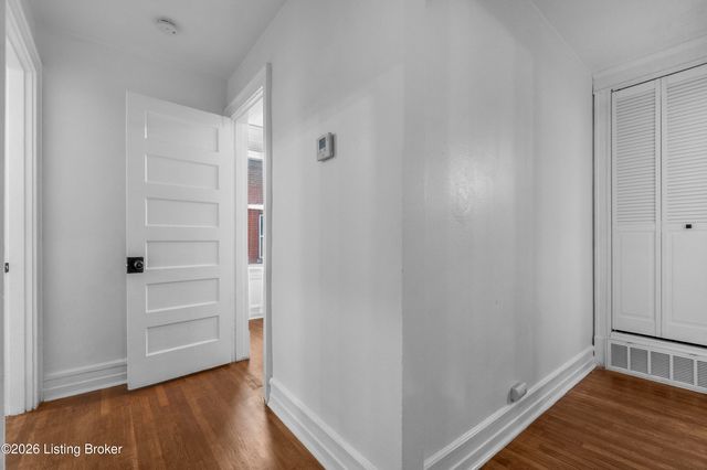 409 W Gaulbert Ave 201, Louisville, KY 40208
