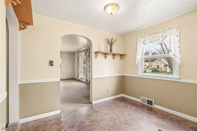 4454 2nd Street NW, Canton, OH 44708