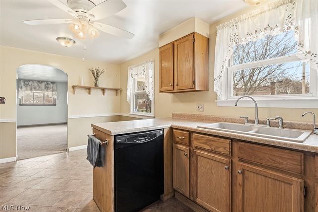 4454 2nd Street NW, Canton, OH 44708