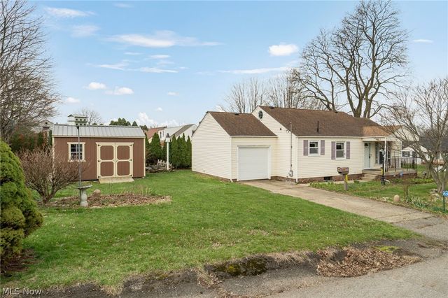 4454 2nd Street NW, Canton, OH 44708