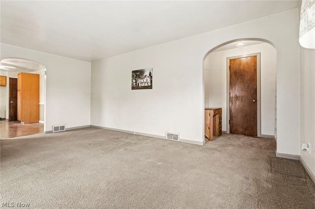 4454 2nd Street NW, Canton, OH 44708