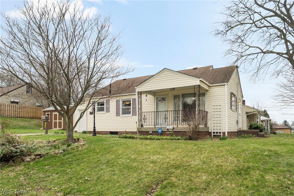 4454 2nd Street NW, Canton, OH 44708