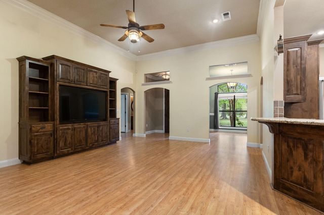 5323 Fm 2109, Huntington, TX 75949