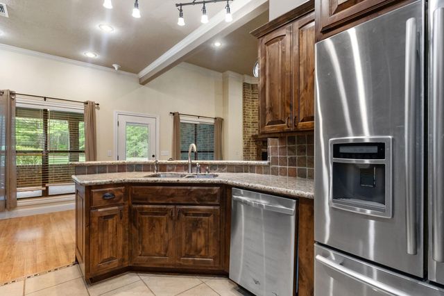 5323 Fm 2109, Huntington, TX 75949