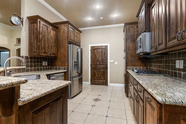 5323 Fm 2109, Huntington, TX 75949