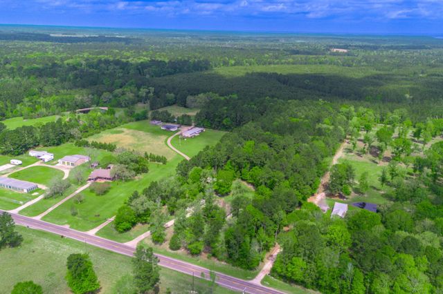 5323 Fm 2109, Huntington, TX 75949