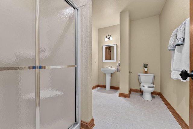 W213N5230 Golfview DRIVE, Menomonee Falls, WI 53051