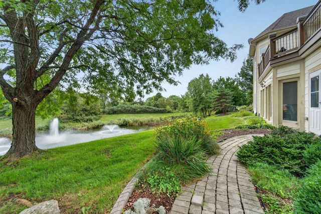 W213N5230 Golfview DRIVE, Menomonee Falls, WI 53051