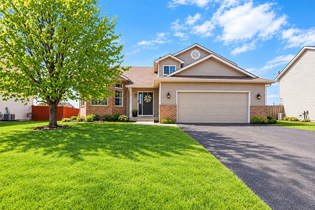 26140 S Bell Road, Channahon, IL 60410