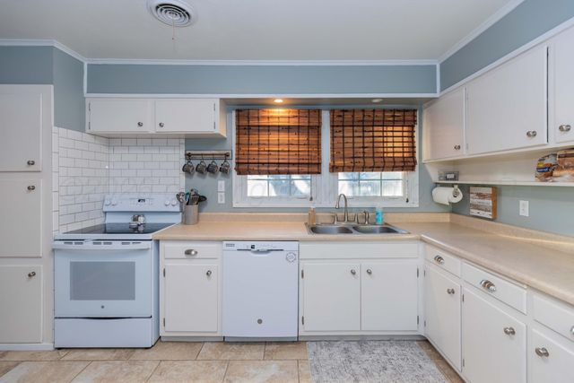 5303 TUMBLEWEED Drive, Amarillo, TX 79110