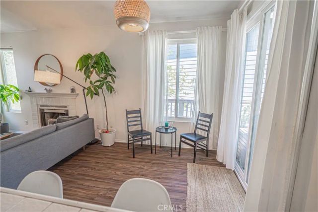 2402 Pleasant Way H, Thousand Oaks, CA 91362