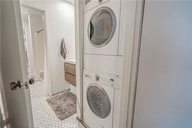 2402 Pleasant Way H, Thousand Oaks, CA 91362