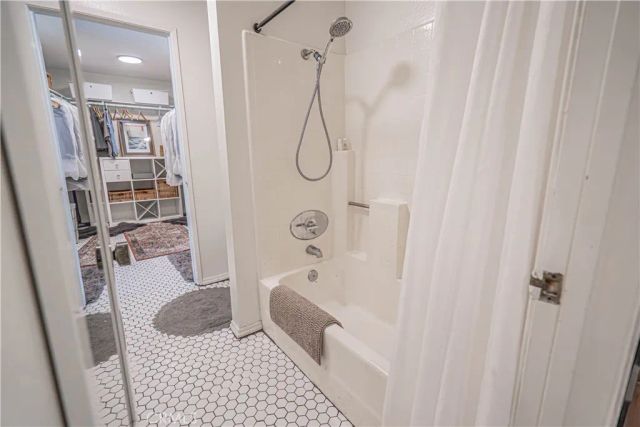 2402 Pleasant Way H, Thousand Oaks, CA 91362