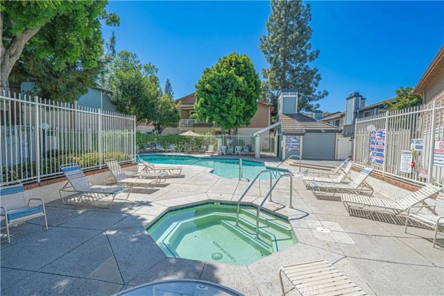 2402 Pleasant Way H, Thousand Oaks, CA 91362