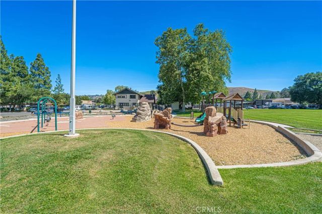 2402 Pleasant Way H, Thousand Oaks, CA 91362