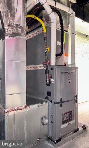 2711 WILKENS AVE, Baltimore, MD 21223