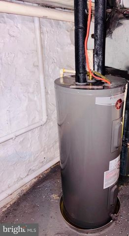 2711 WILKENS AVE, Baltimore, MD 21223