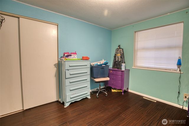 138 Olympic View Avenue NE, Ocean Shores, WA 98569