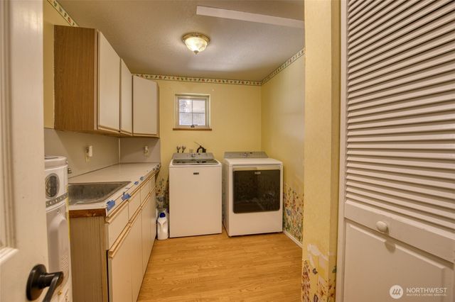 138 Olympic View Avenue NE, Ocean Shores, WA 98569