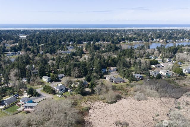 138 Olympic View Avenue NE, Ocean Shores, WA 98569