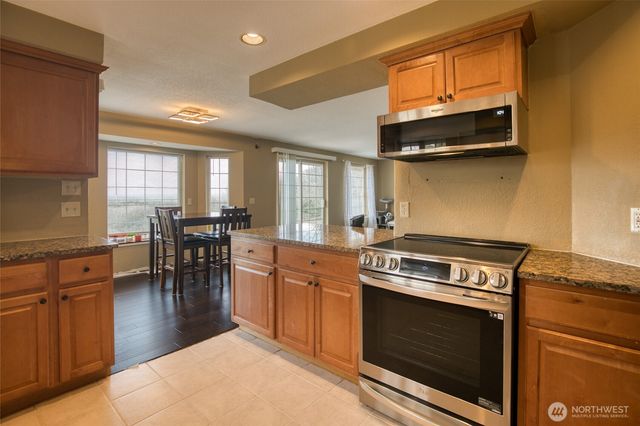 138 Olympic View Avenue NE, Ocean Shores, WA 98569