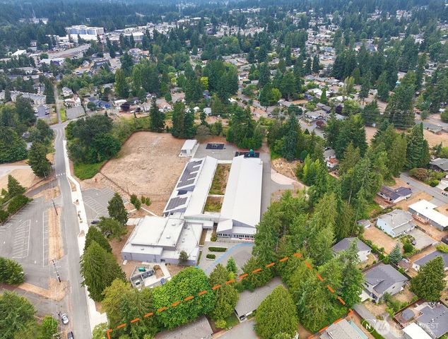 2902 NE 200TH ST, Shoreline, WA 98155