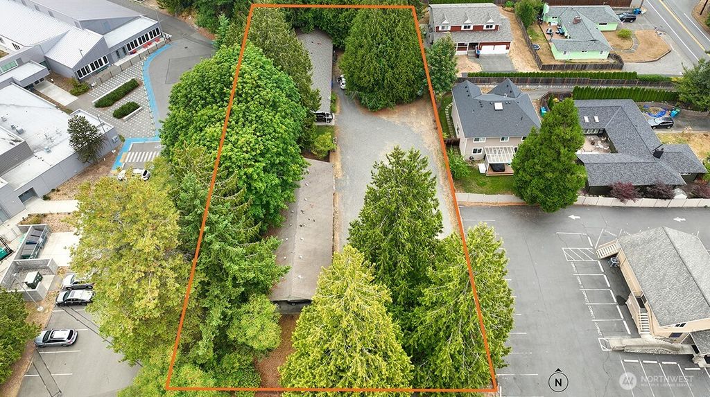 2902 NE 200TH ST, Shoreline, WA 98155