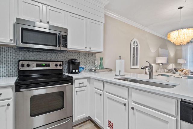 10343 E County Highway 30a 406, Seacrest, FL 32461