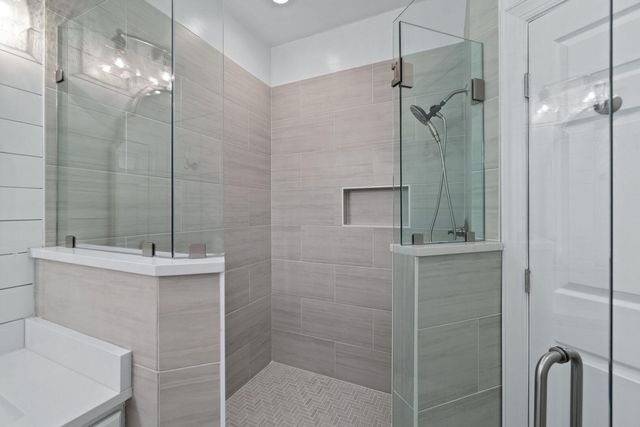 10343 E County Highway 30a 406, Seacrest, FL 32461