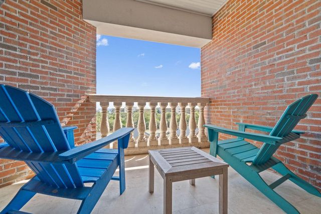 10343 E County Highway 30a 406, Seacrest, FL 32461