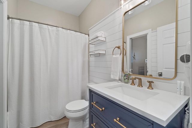 10343 E County Highway 30a 406, Seacrest, FL 32461