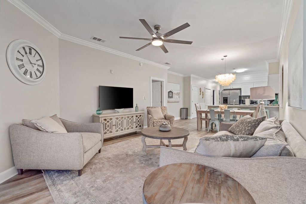 10343 E County Highway 30a 406, Seacrest, FL 32461